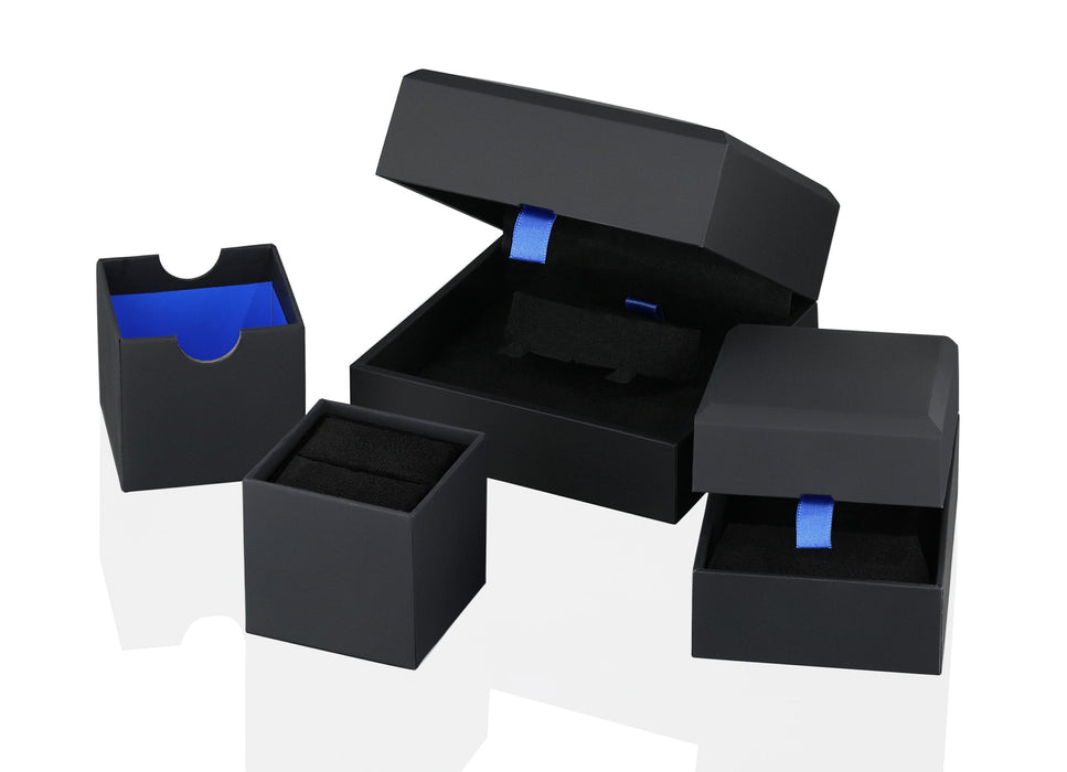 Amazon Essentials Eternity Band Cubic Zirconia Demi Fine Stacking Ring in Sterling Silver